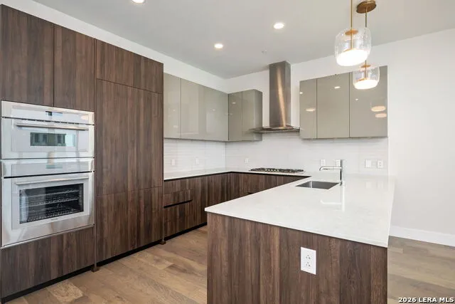 123 Lexington Ave #APT 1205 San Antonio, TX 78205