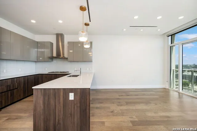 123 Lexington Ave #APT 1205 San Antonio, TX 78205
