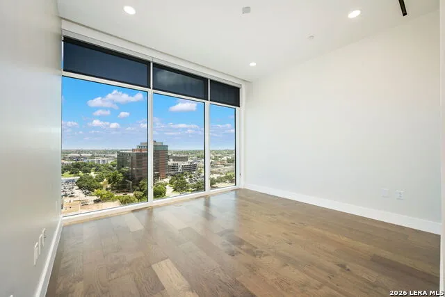 123 Lexington Ave #APT 1205 San Antonio, TX 78205