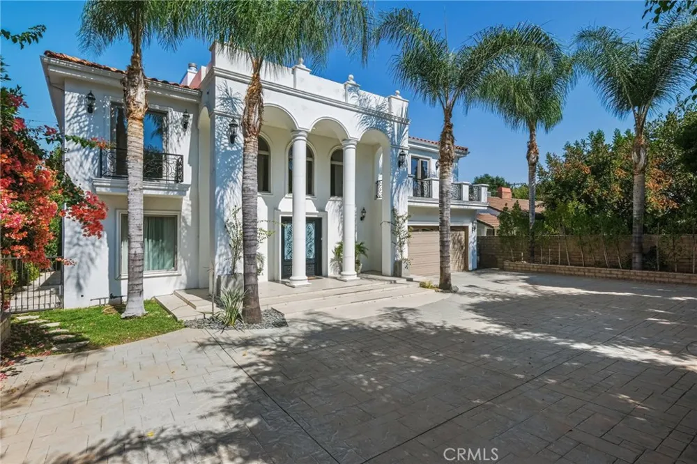 16459 Otsego Street Encino, CA 91436