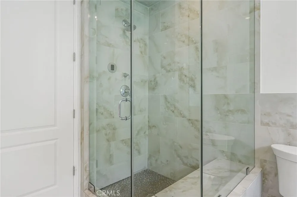 16459 Otsego Street Encino, CA 91436