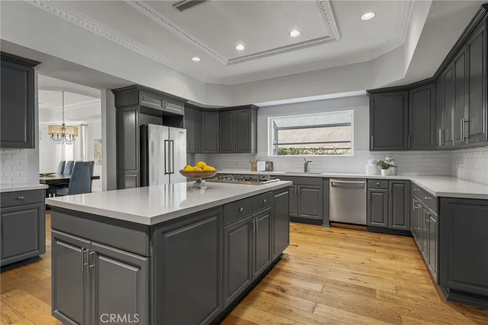 16459 Otsego Street Encino, CA 91436
