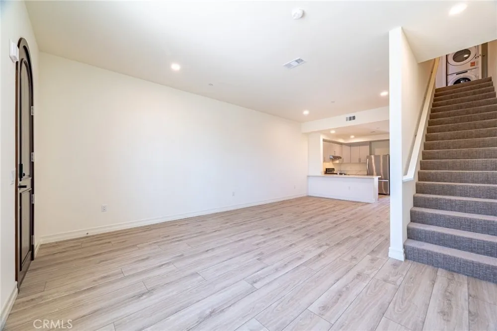 180 New Ave #4 Monterey Park, CA 91755