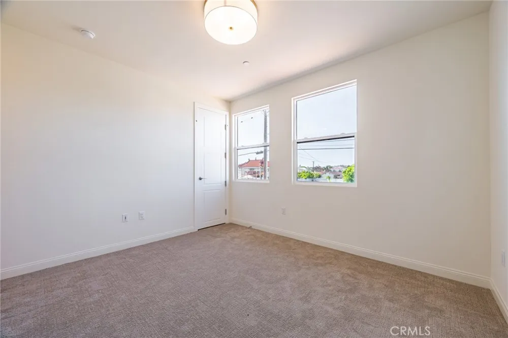 180 New Ave #4 Monterey Park, CA 91755