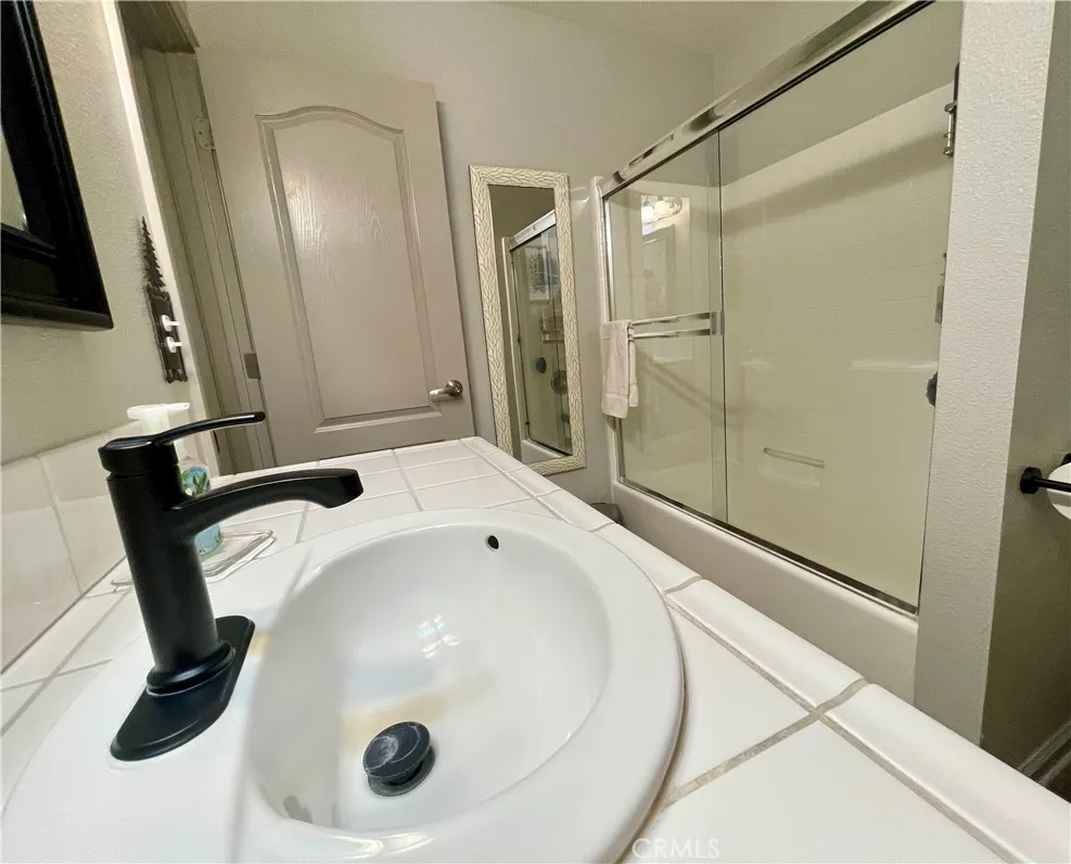 40501 Road 222 #103 Bass Lake, CA 93604