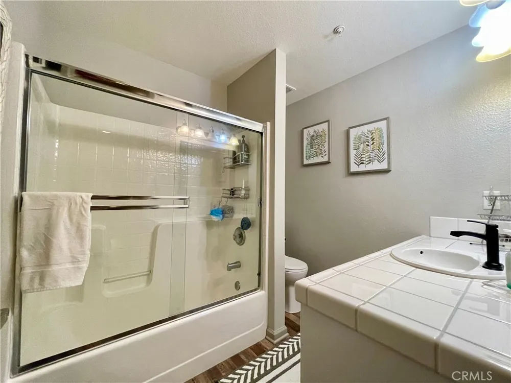 40501 Road 222 #103 Bass Lake, CA 93604
