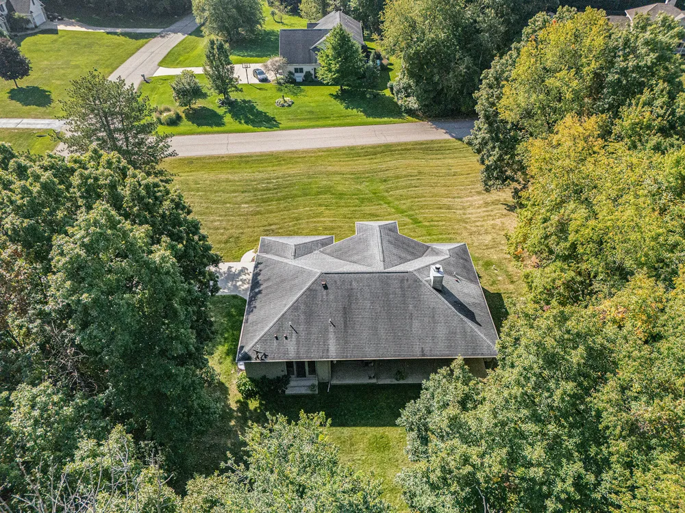 106 Buckingham Lane Battle Creek, MI 49017