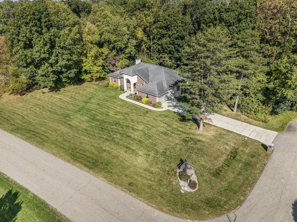 106 Buckingham Lane Battle Creek, MI 49017
