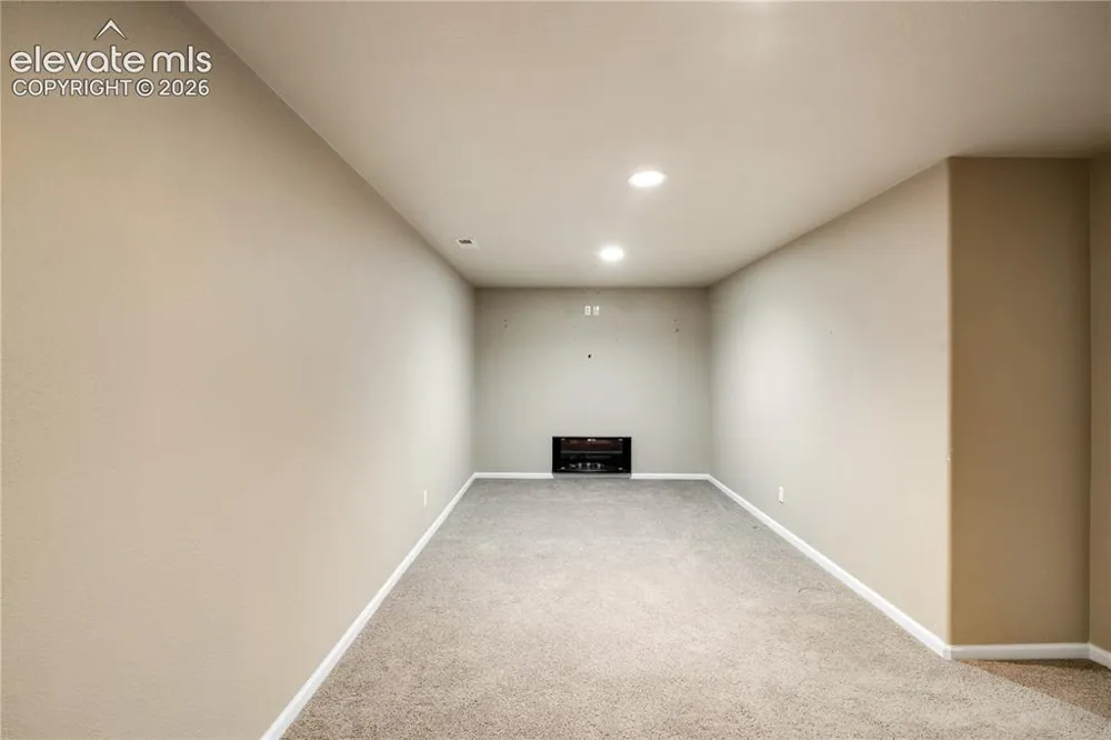 777 E Woodleaf Drive Pueblo, CO 81007