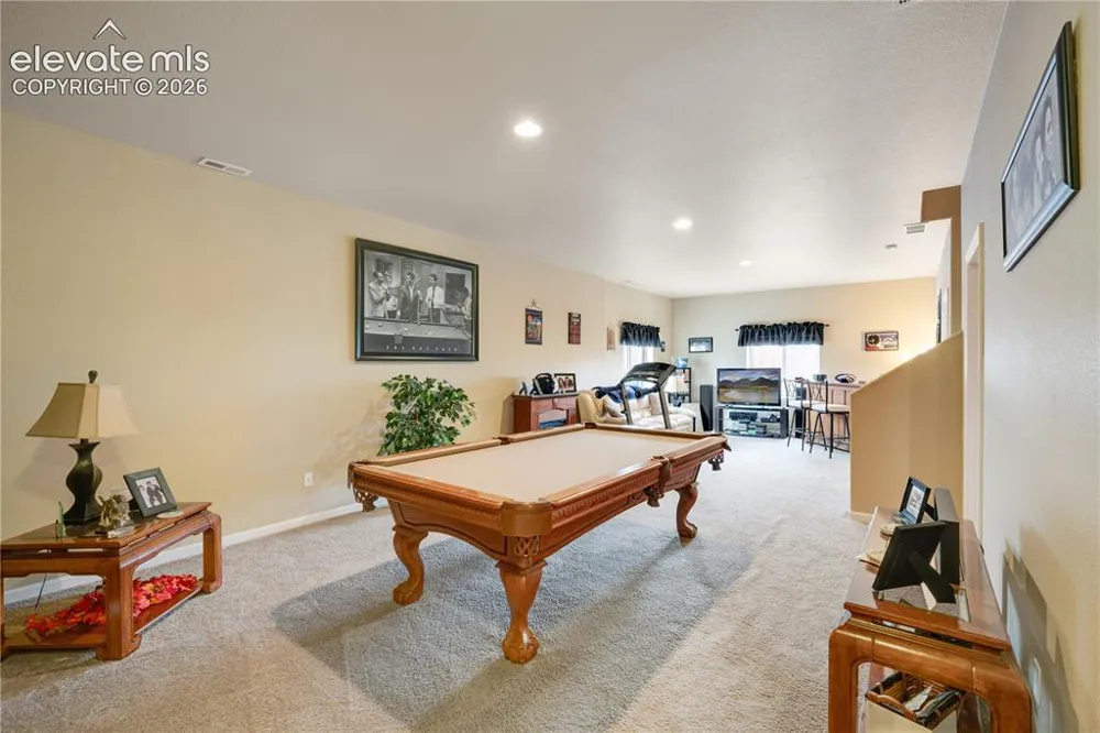 777 E Woodleaf Drive Pueblo, CO 81007