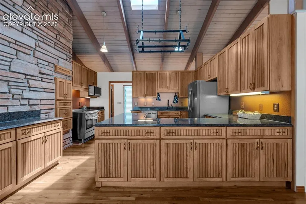 8057 Bannock Drive Larkspur, CO 80118