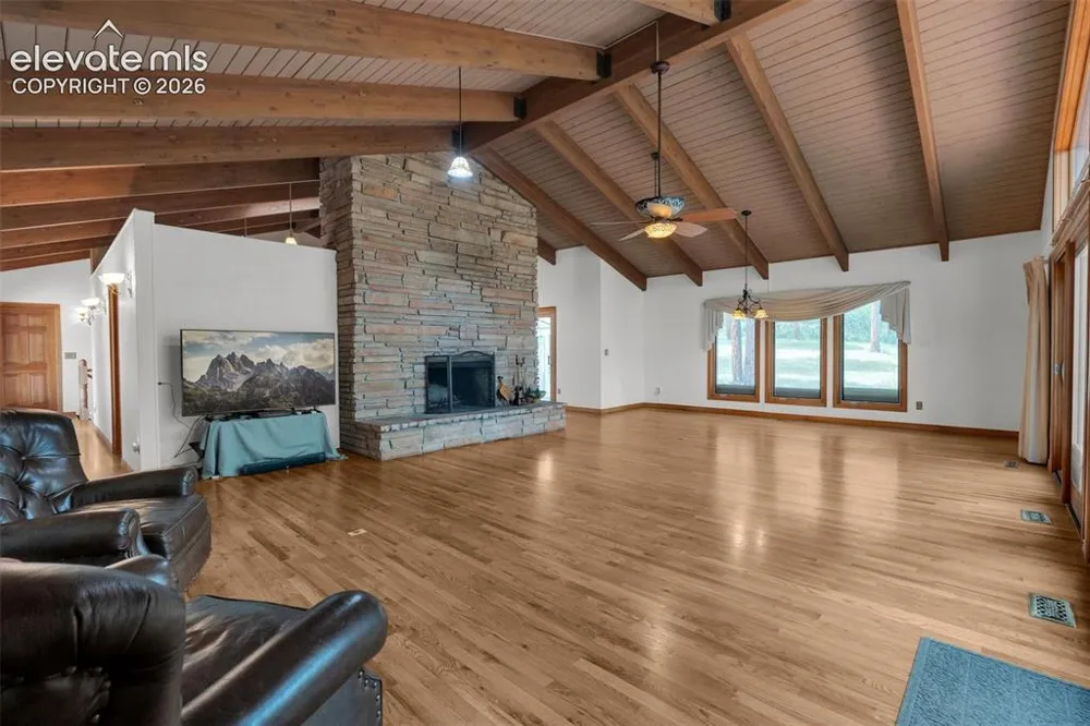 8057 Bannock Drive Larkspur, CO 80118