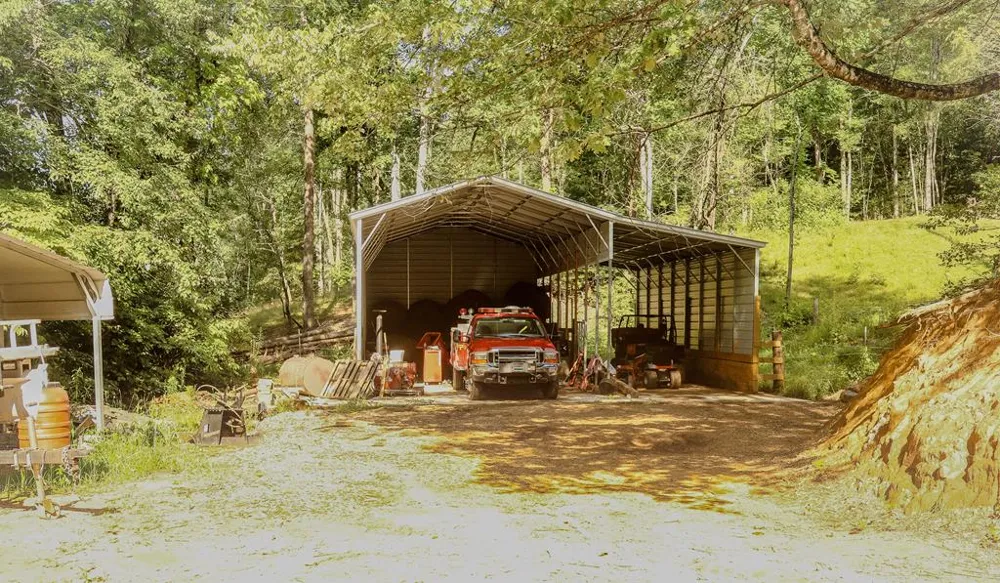 Long Branch Road Robbinsville, NC 28771