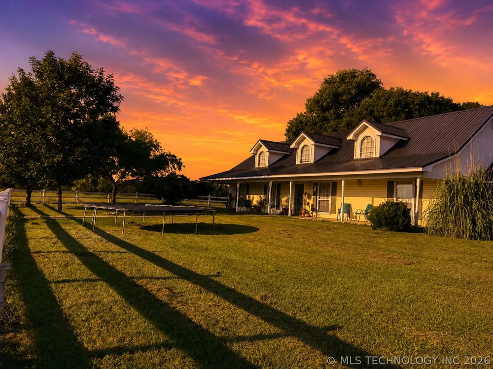 9735 E Sandy Creek Road Coleman, OK 73432