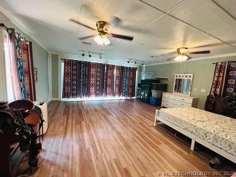 9735 E Sandy Creek Road Coleman, OK 73432