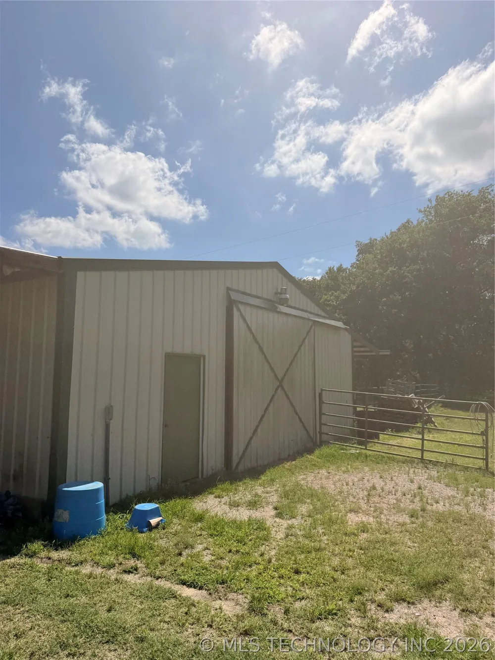 9735 E Sandy Creek Road Coleman, OK 73432