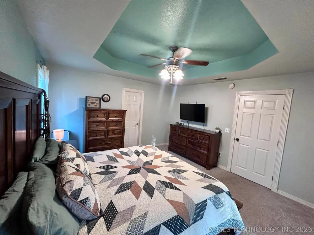 9735 E Sandy Creek Road Coleman, OK 73432