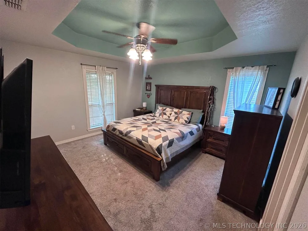9735 E Sandy Creek Road Coleman, OK 73432