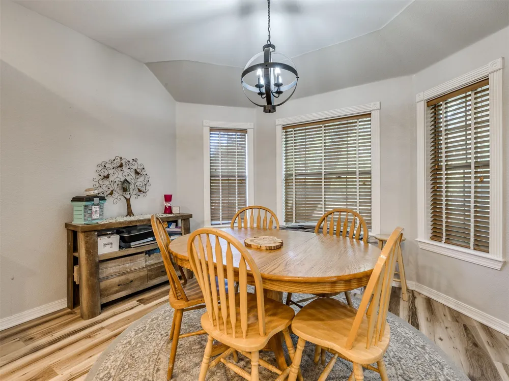 9735 E Sandy Creek Road Coleman, OK 73432