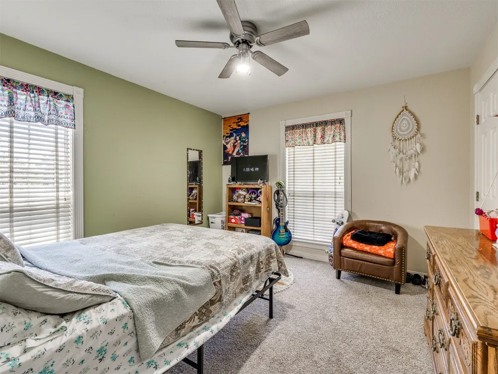 9735 E Sandy Creek Road Coleman, OK 73432