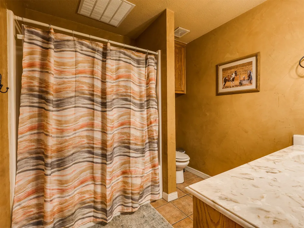 9735 E Sandy Creek Road Coleman, OK 73432