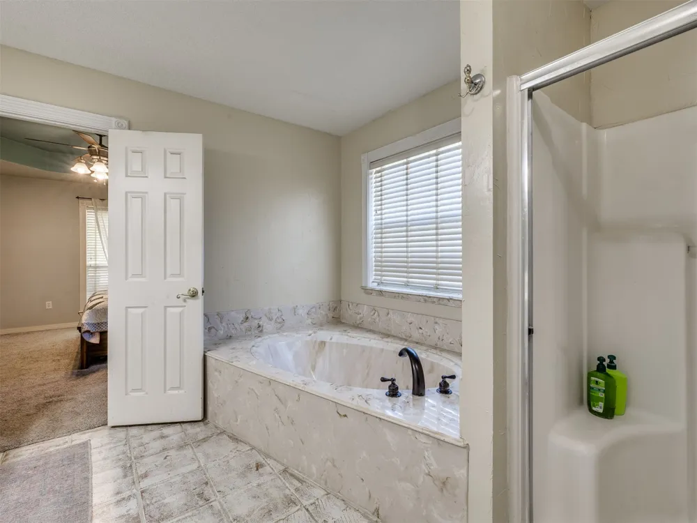 9735 E Sandy Creek Road Coleman, OK 73432