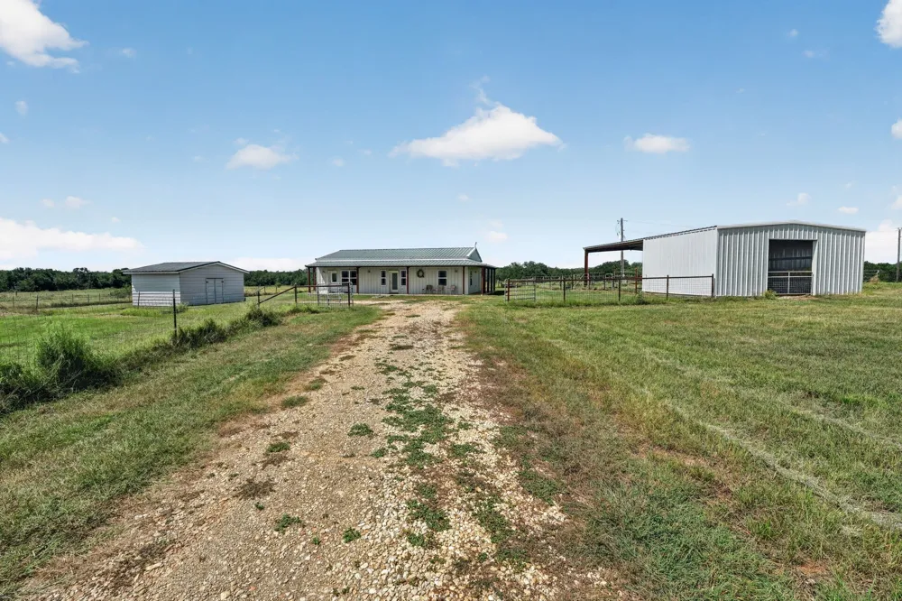 3800 County Road 481 Thrall, TX 76578