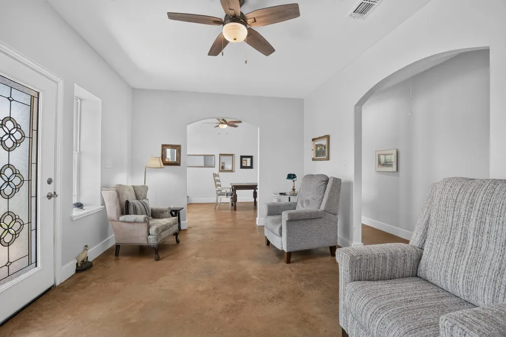 3800 County Road 481 Thrall, TX 76578