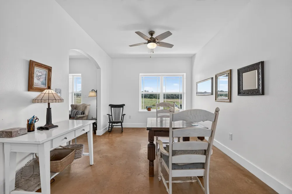 3800 County Road 481 Thrall, TX 76578