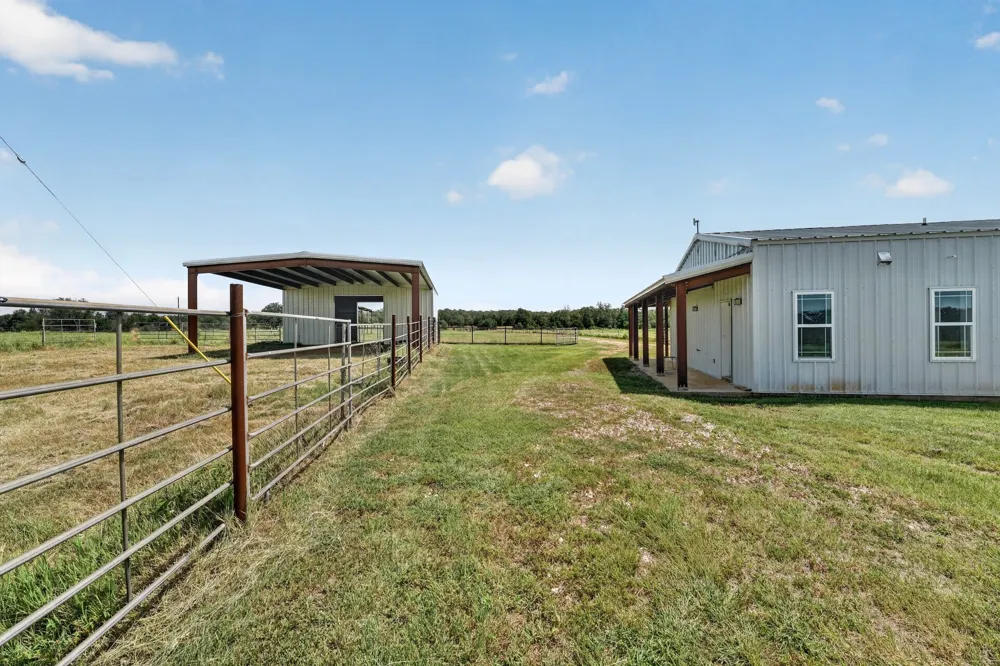 3800 County Road 481 Thrall, TX 76578