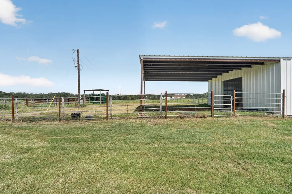 3800 County Road 481 Thrall, TX 76578