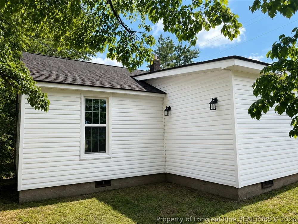 5426 suncrest Drive Hope Mills, NC 28348