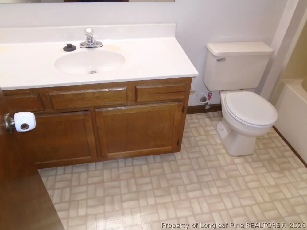 5906 Notblake Avenue Hope Mills, NC 28348