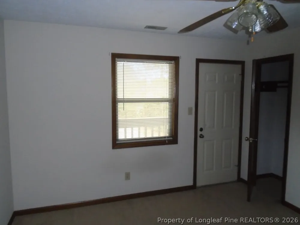 5906 Notblake Avenue Hope Mills, NC 28348