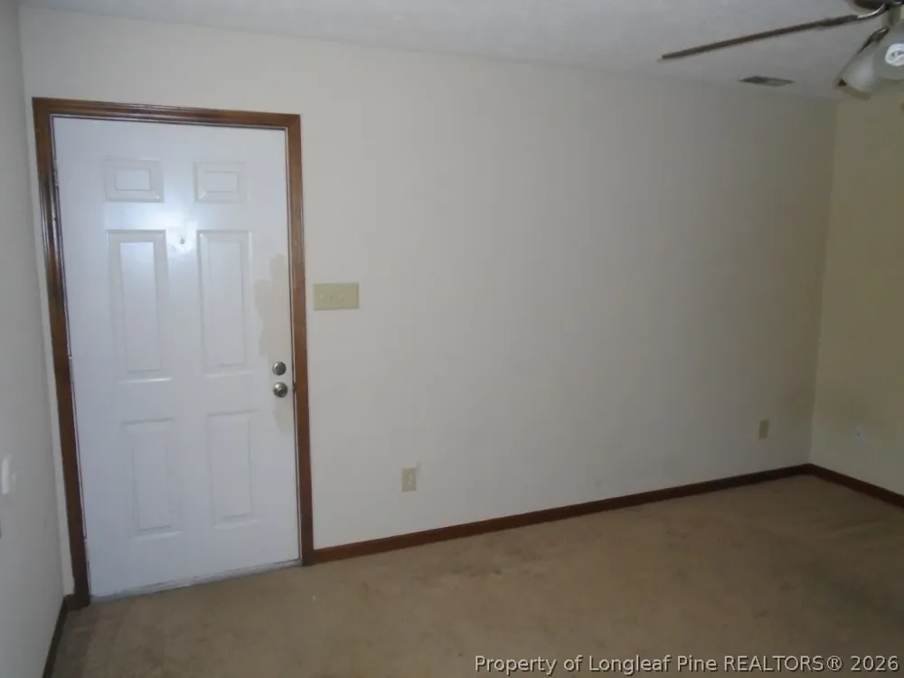 5906 Notblake Avenue Hope Mills, NC 28348