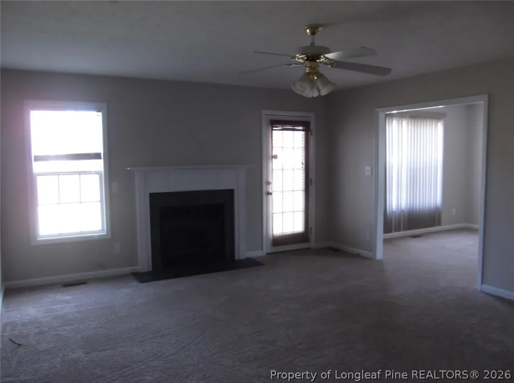 2937 Piney Mountain Drive Hope Mills, NC 28348
