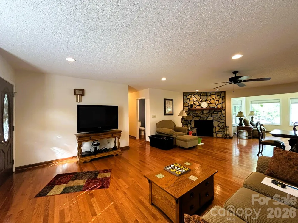 130 Canoe Court Mount Gilead, NC 27306