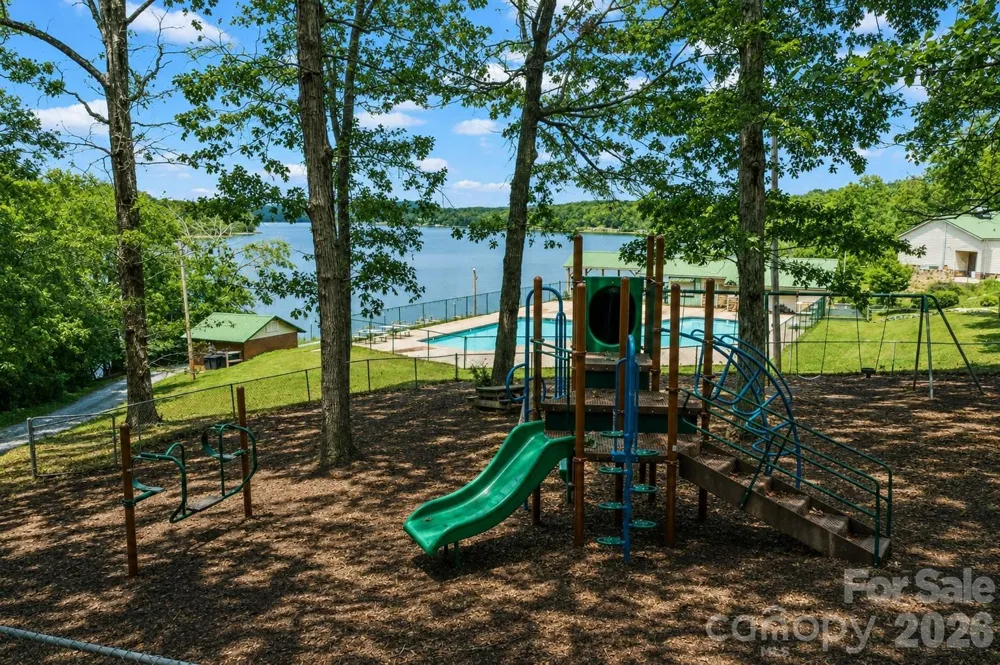 130 Canoe Court Mount Gilead, NC 27306