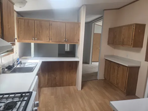 11400 Valley Drive #5