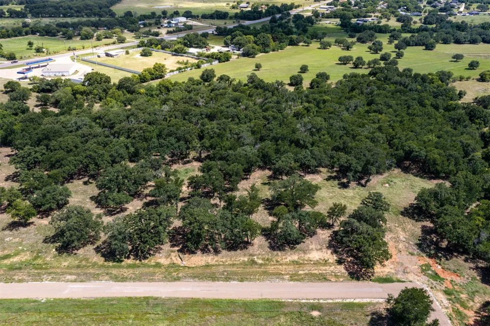 Lakewood Drive Whitney, TX 76692