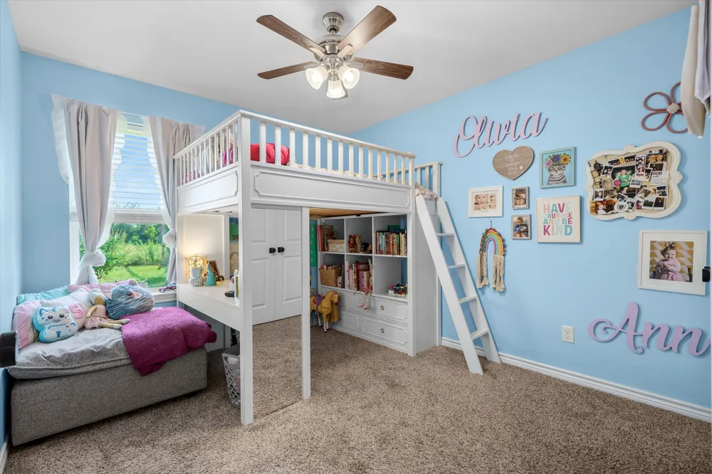 677 Oklahoma Street Van, TX 75790