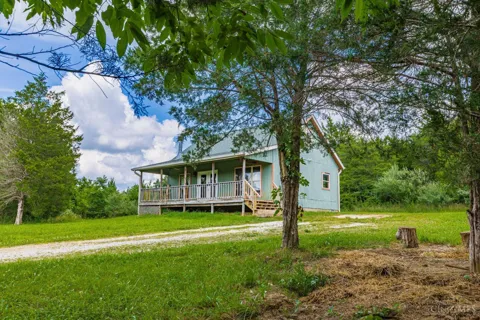 252 Bradley Lane
