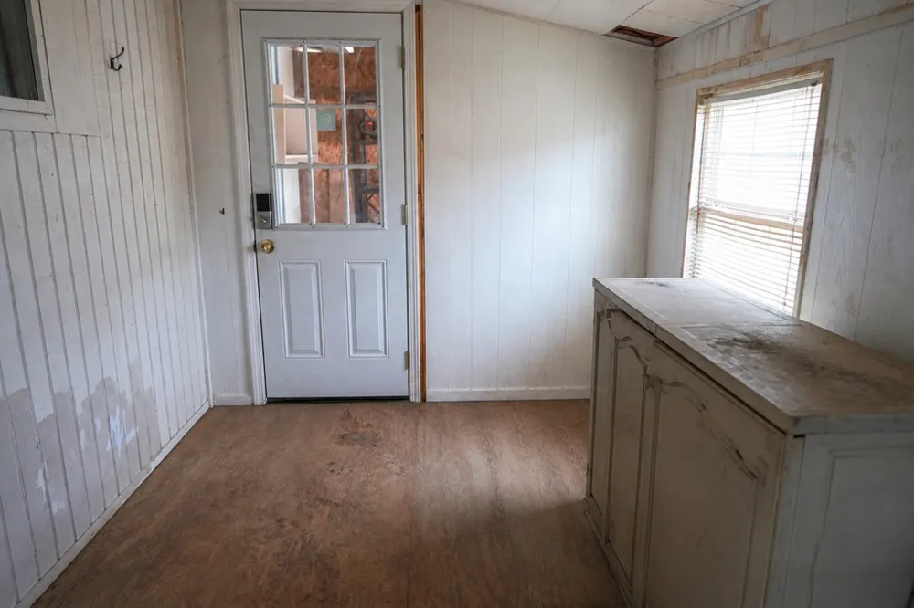 124 W Cedar Lane Murchison, TX 75778