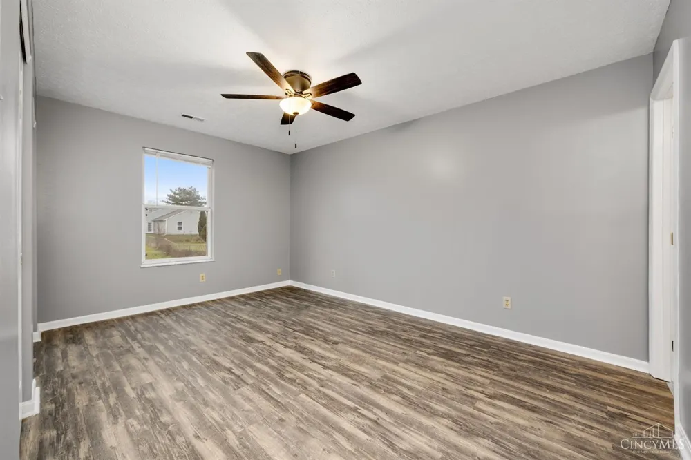 848 Trenton Road Trenton, OH 45067