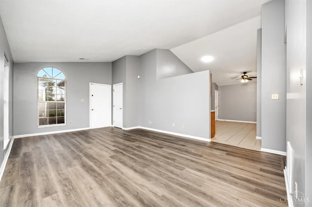 848 Trenton Road Trenton, OH 45067