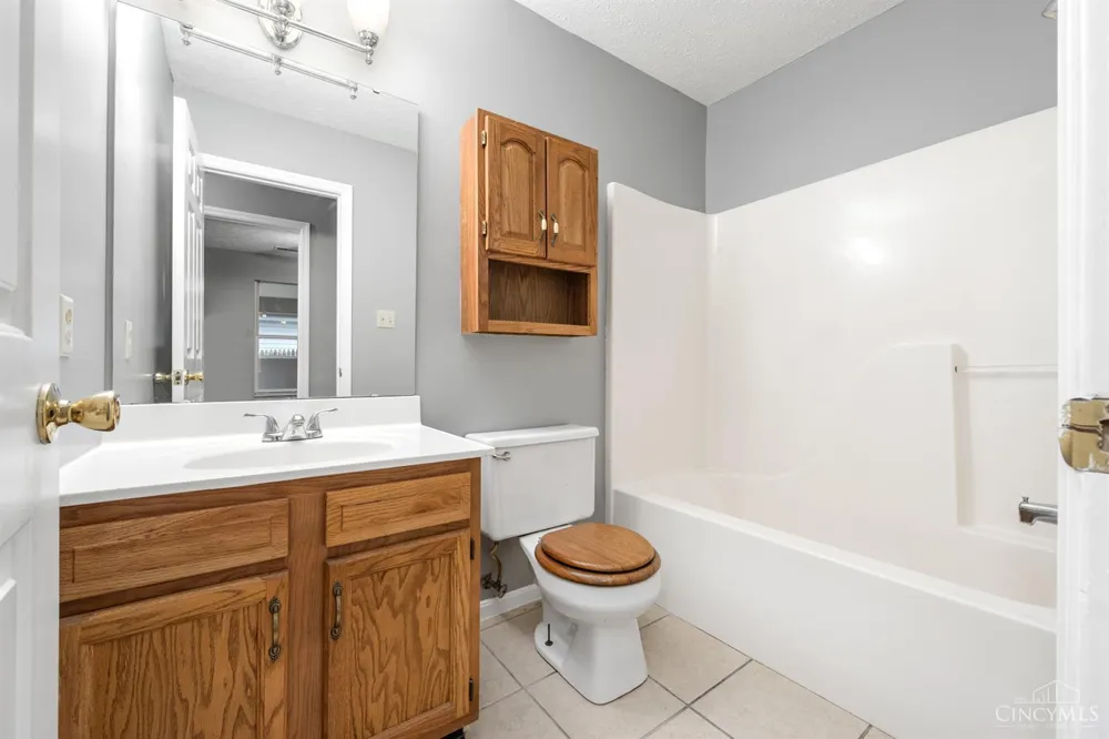 848 Trenton Road Trenton, OH 45067