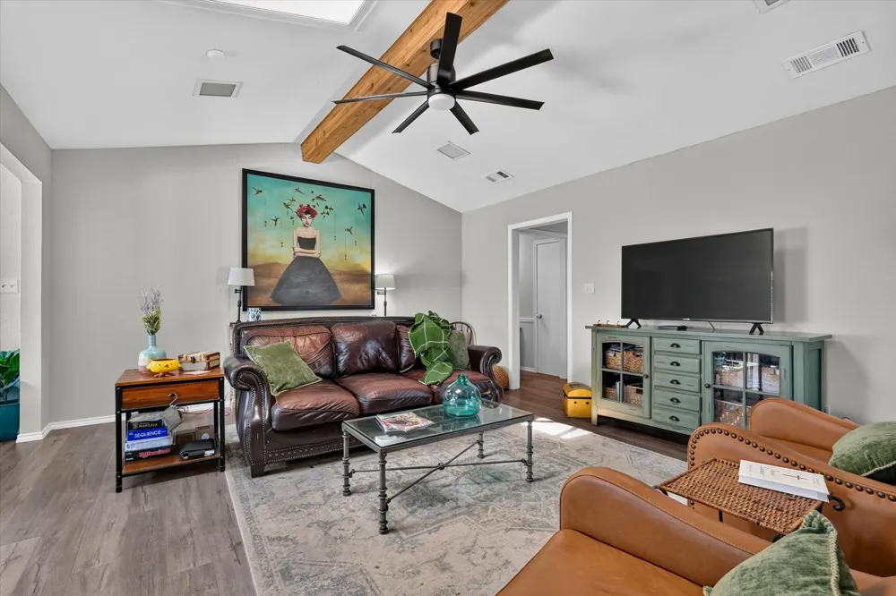 1502 Meadow Glen Street Richardson, TX 75081