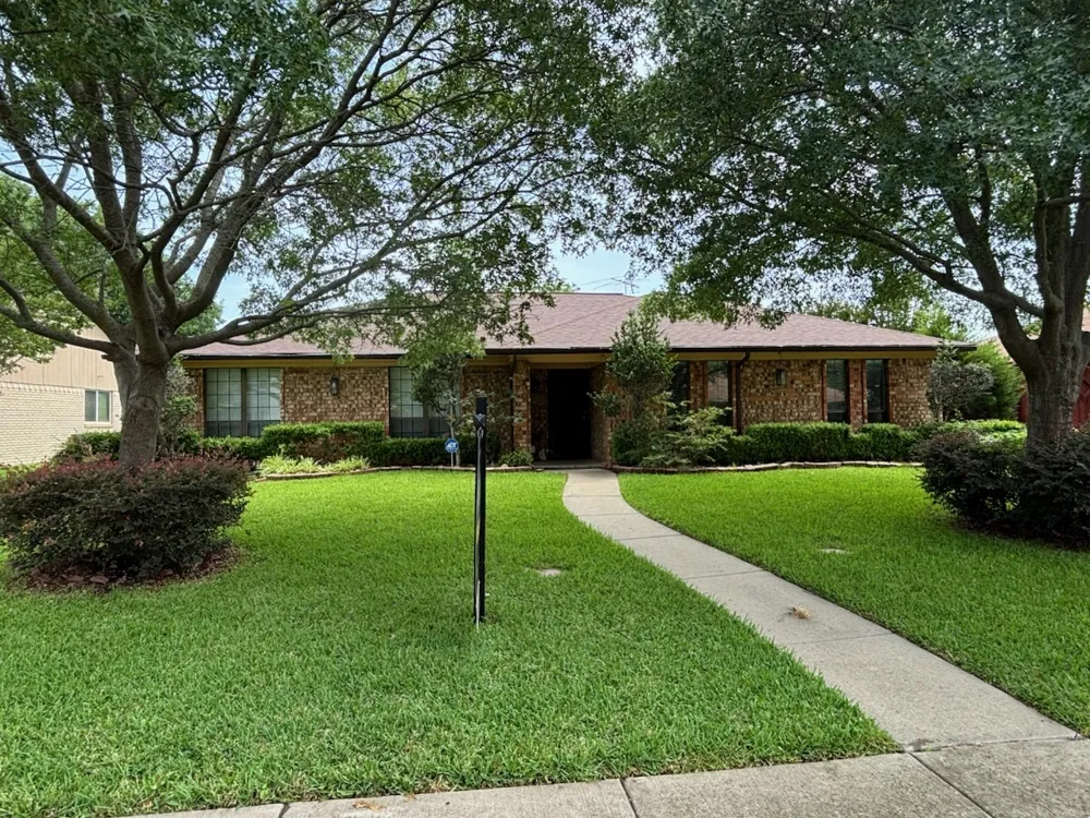 1502 Meadow Glen Street Richardson, TX 75081