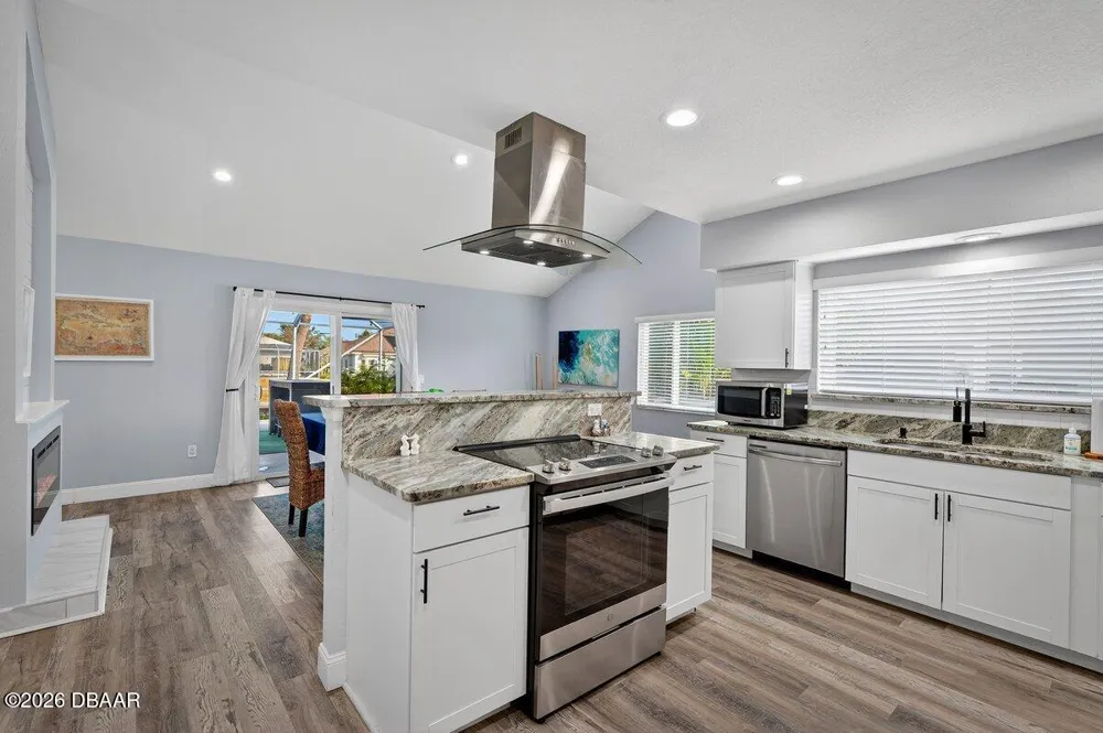 10 Fleming Court S Palm Coast, FL 32137