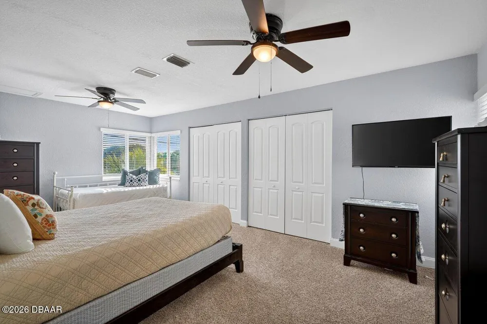 10 Fleming Court S Palm Coast, FL 32137